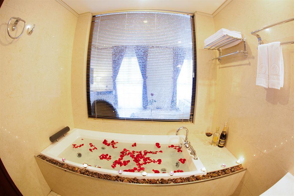 The Pearl Hotel Ханой Екстериор снимка